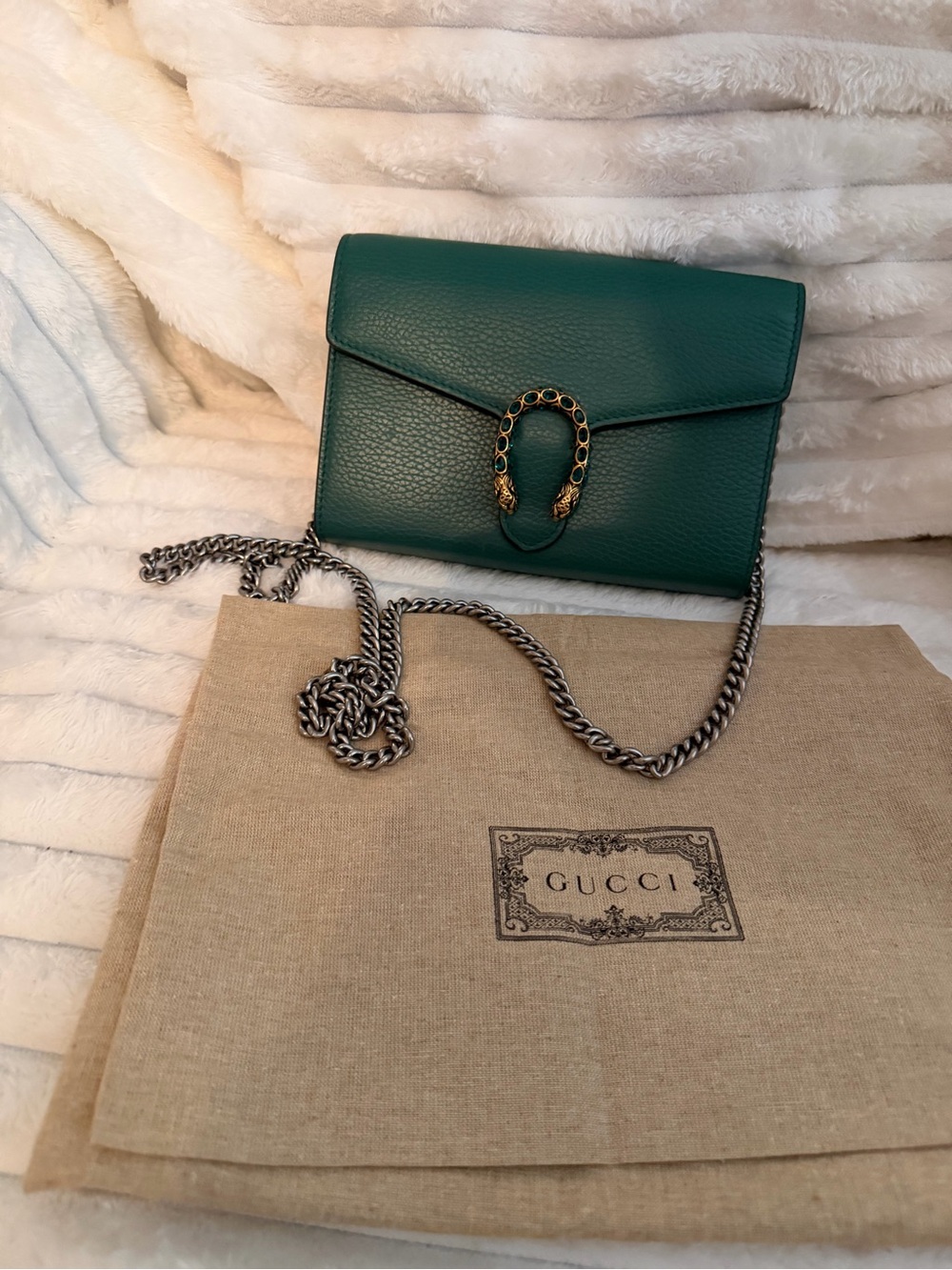 Gucci Dionysus Emerald Green Pebbled Leather Chain Wallet WOC Bag